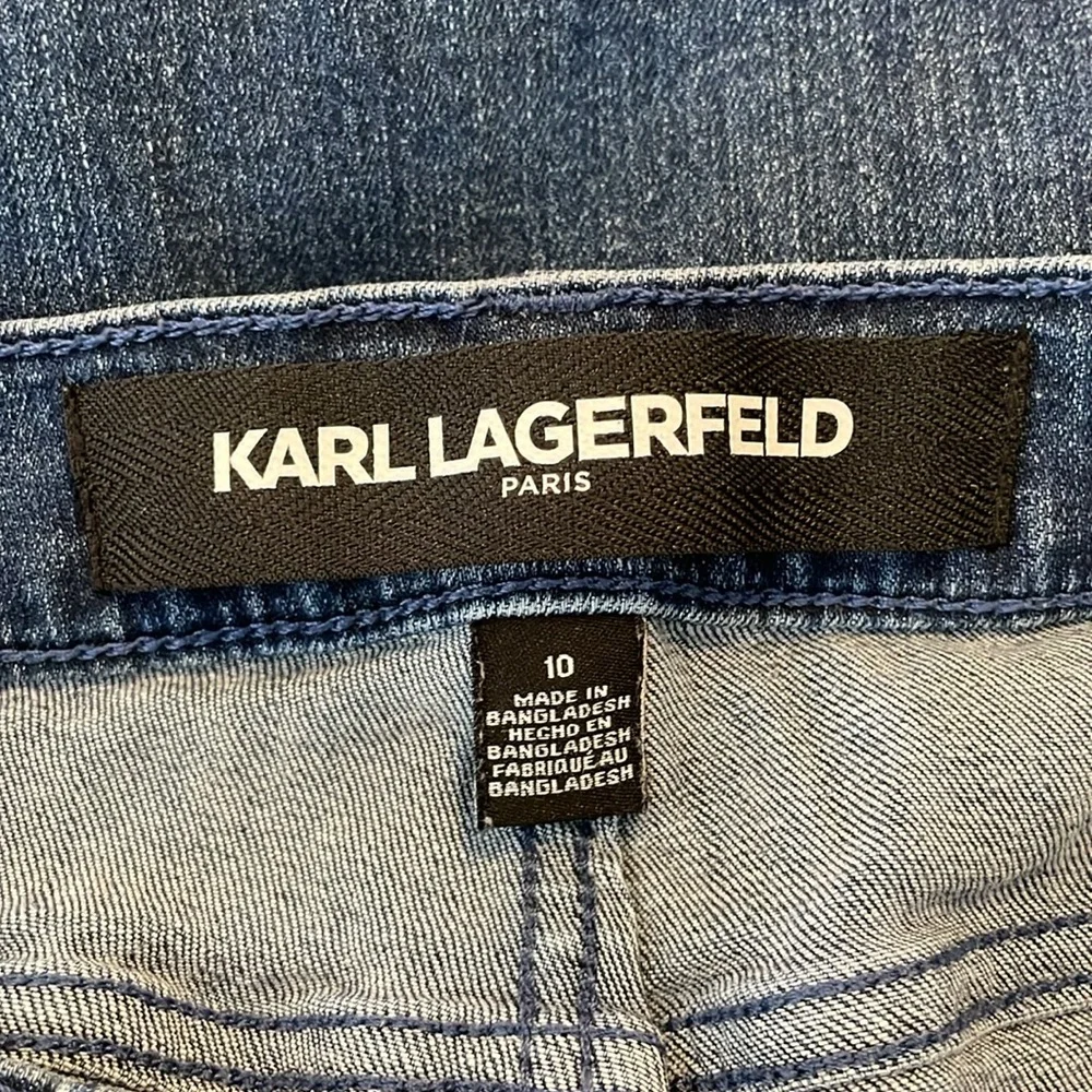 Karl Laderfeld Paris Cropped‎ Denim Fringe Accent Blue Jean Cuffed Women Size 10